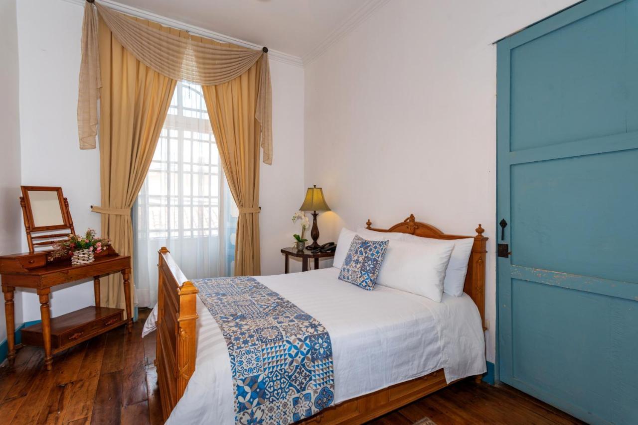 Del Parque Hotel & Suites Куенка Екстер'єр фото
