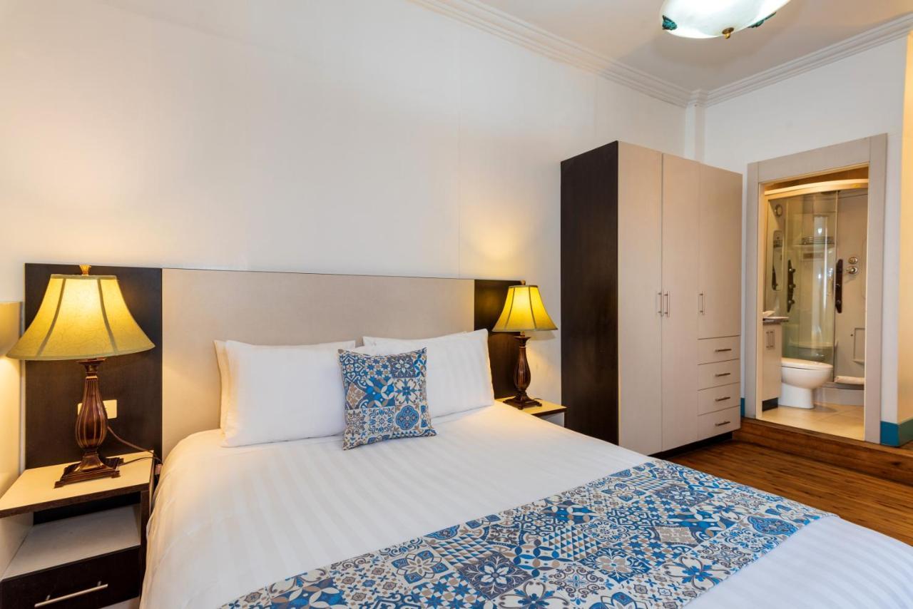 Del Parque Hotel & Suites Куенка Екстер'єр фото