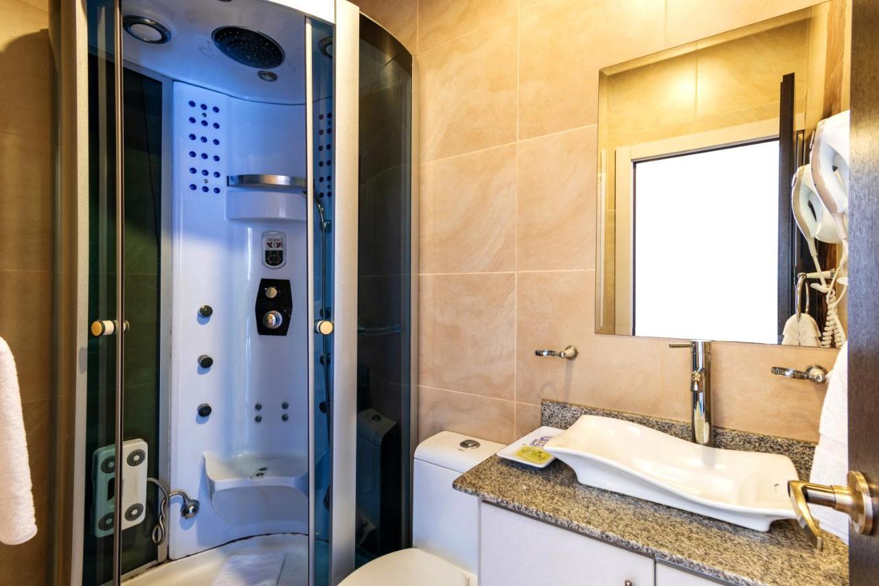 Del Parque Hotel & Suites Куенка Екстер'єр фото