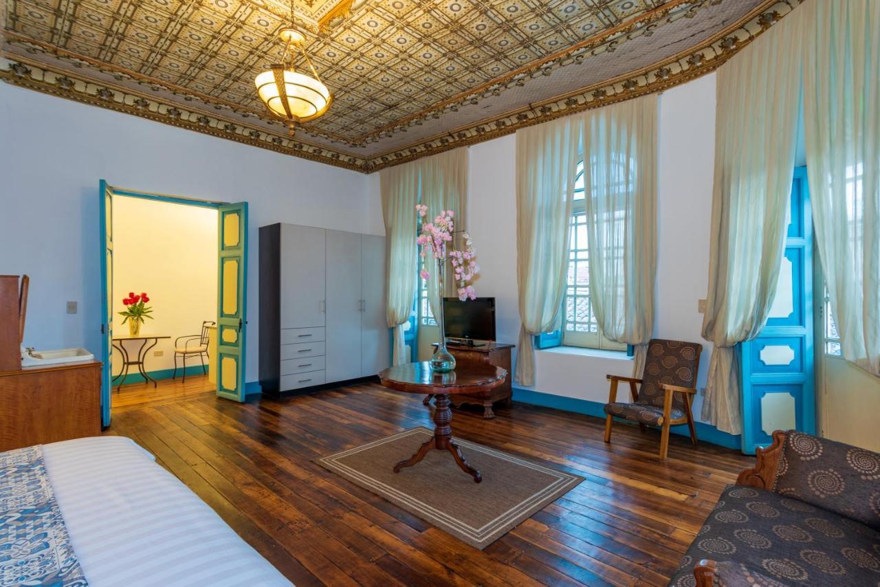 Del Parque Hotel & Suites Куенка Екстер'єр фото